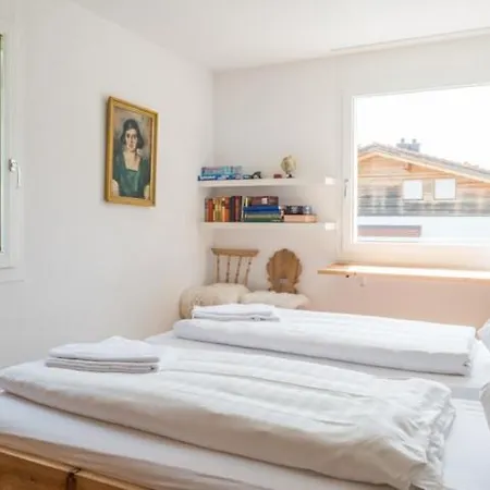 公寓 Edelweiss Mira Neiv